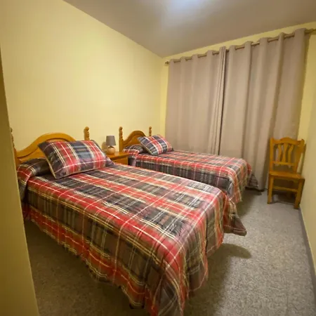 Apartaments Castellar De N'Hug Exterior photo