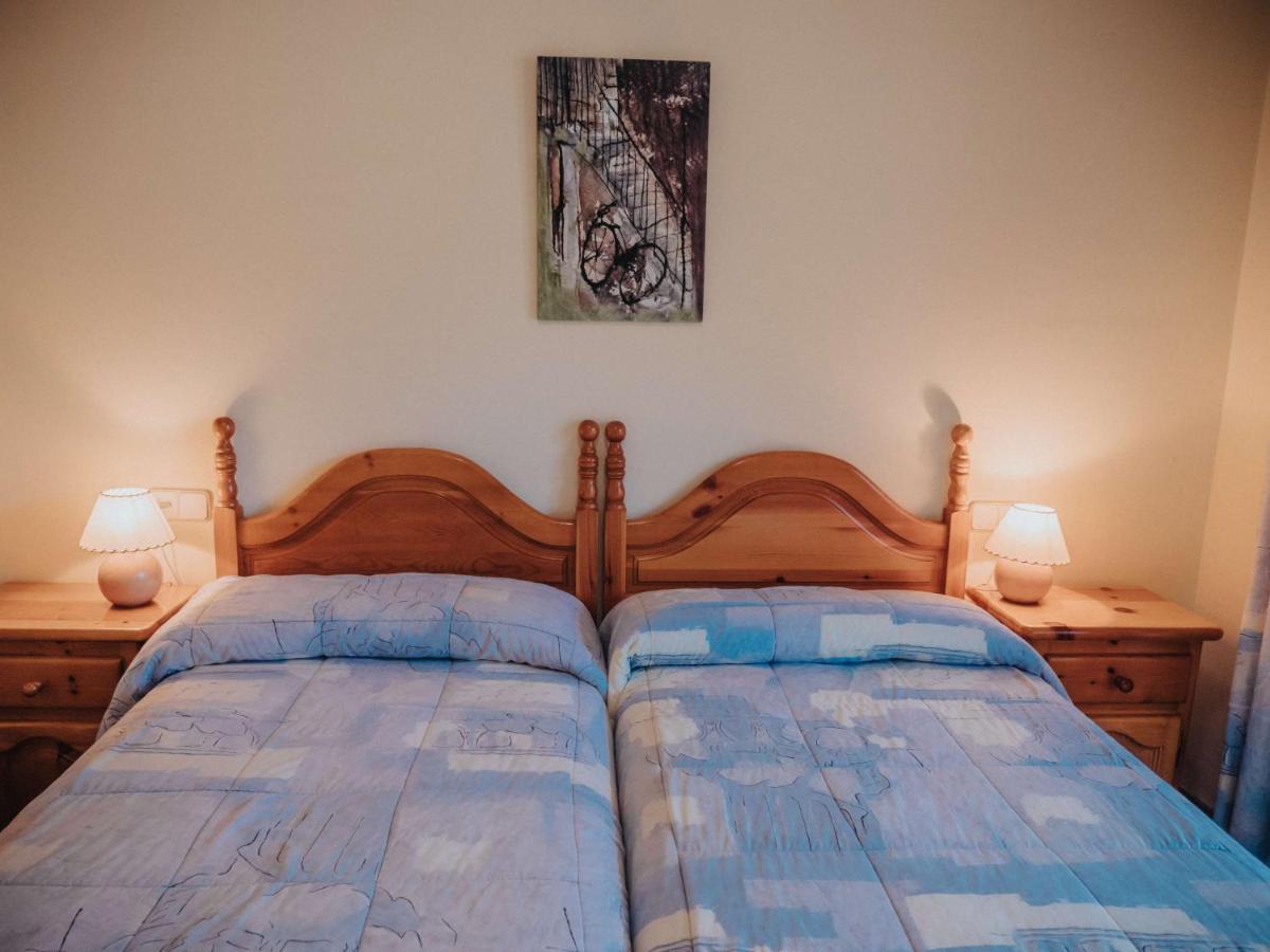 Apartaments Castellar De N'Hug *